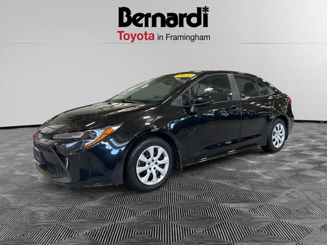 Certified 2022 Toyota Corolla LE image 1