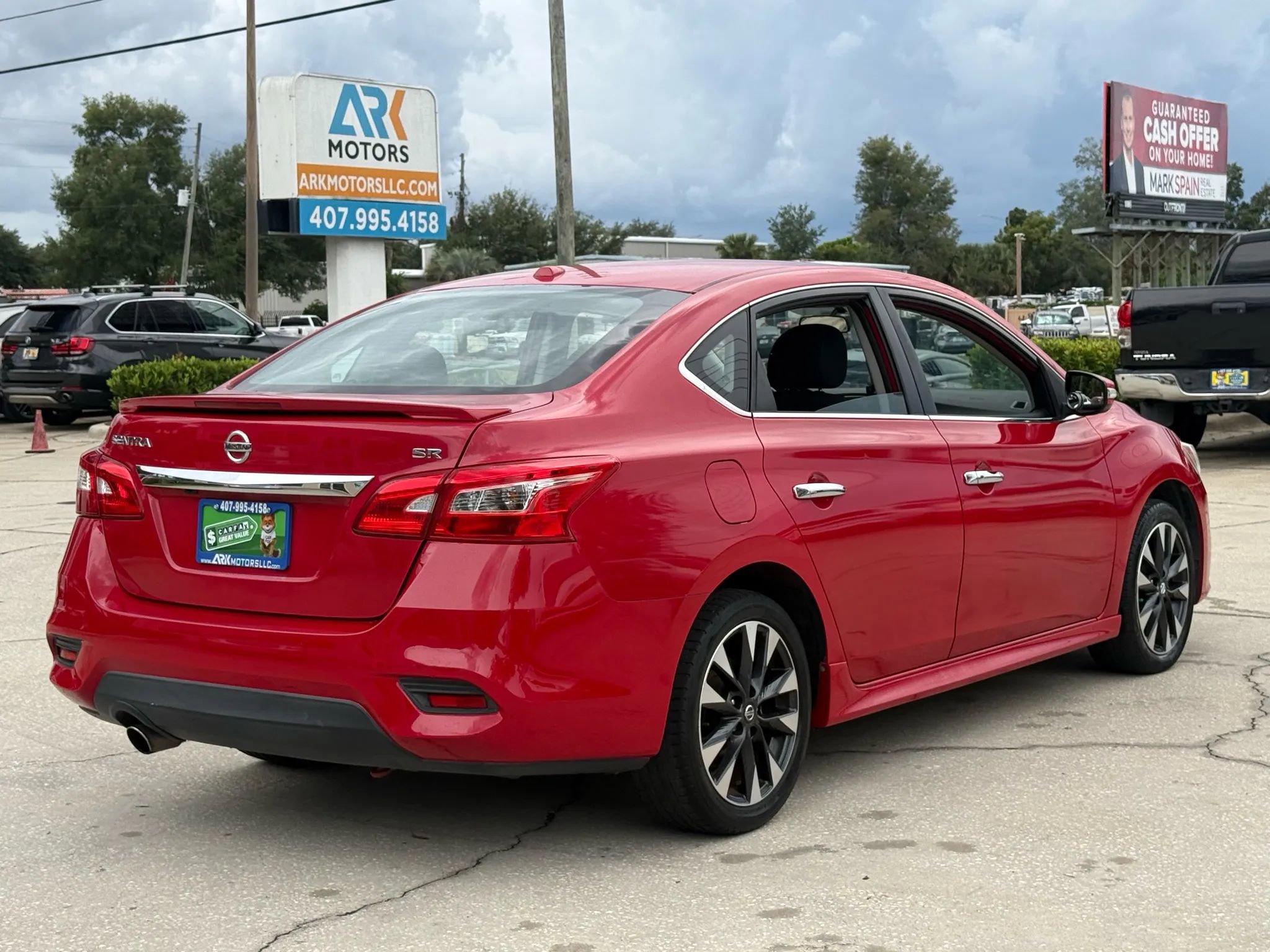Used 2017 Nissan Sentra SR image 3