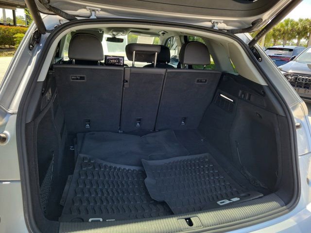 Certified 2023 Audi Q5 2.0T Premium w/ Convenience Package image 8
