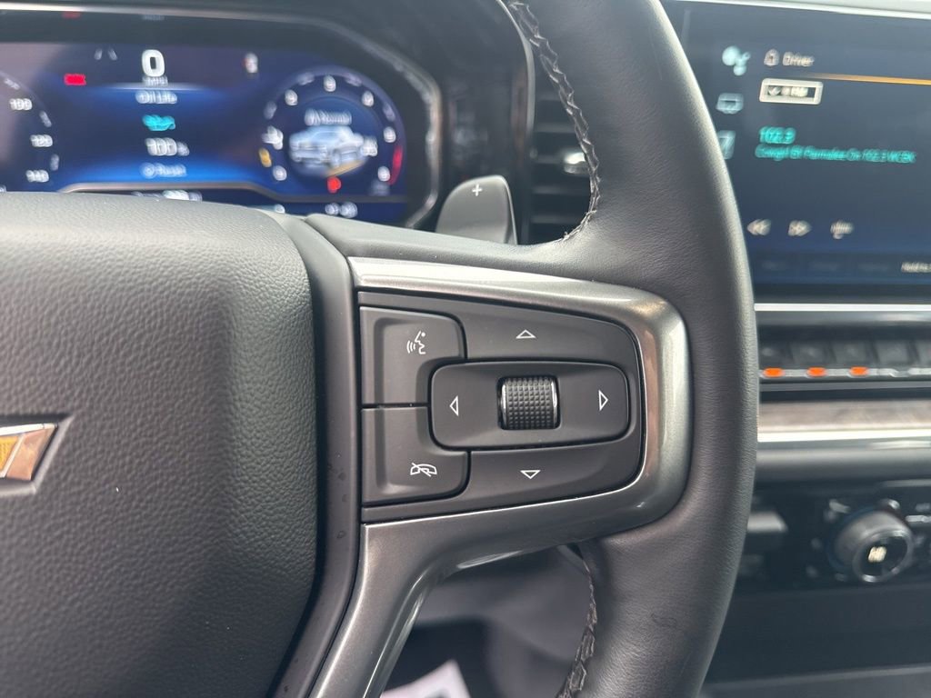 Used 2023 Chevrolet Silverado 1500 LTZ image 32