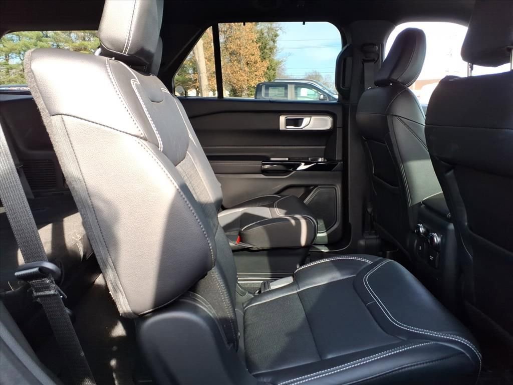 Certified 2023 Ford Explorer ST w/ Equipment Group 401A image 12