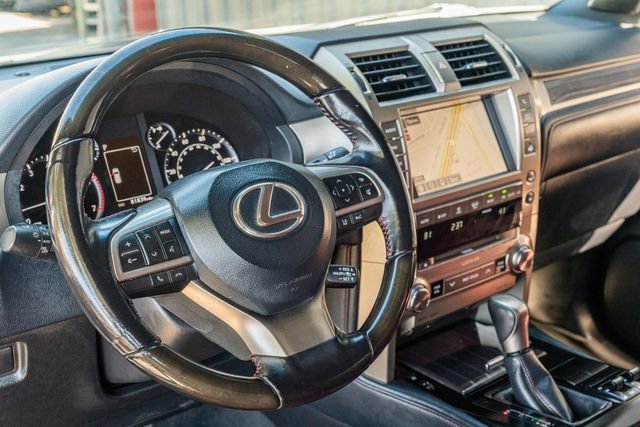 Used 2020 Lexus GX 460 Premium image 24