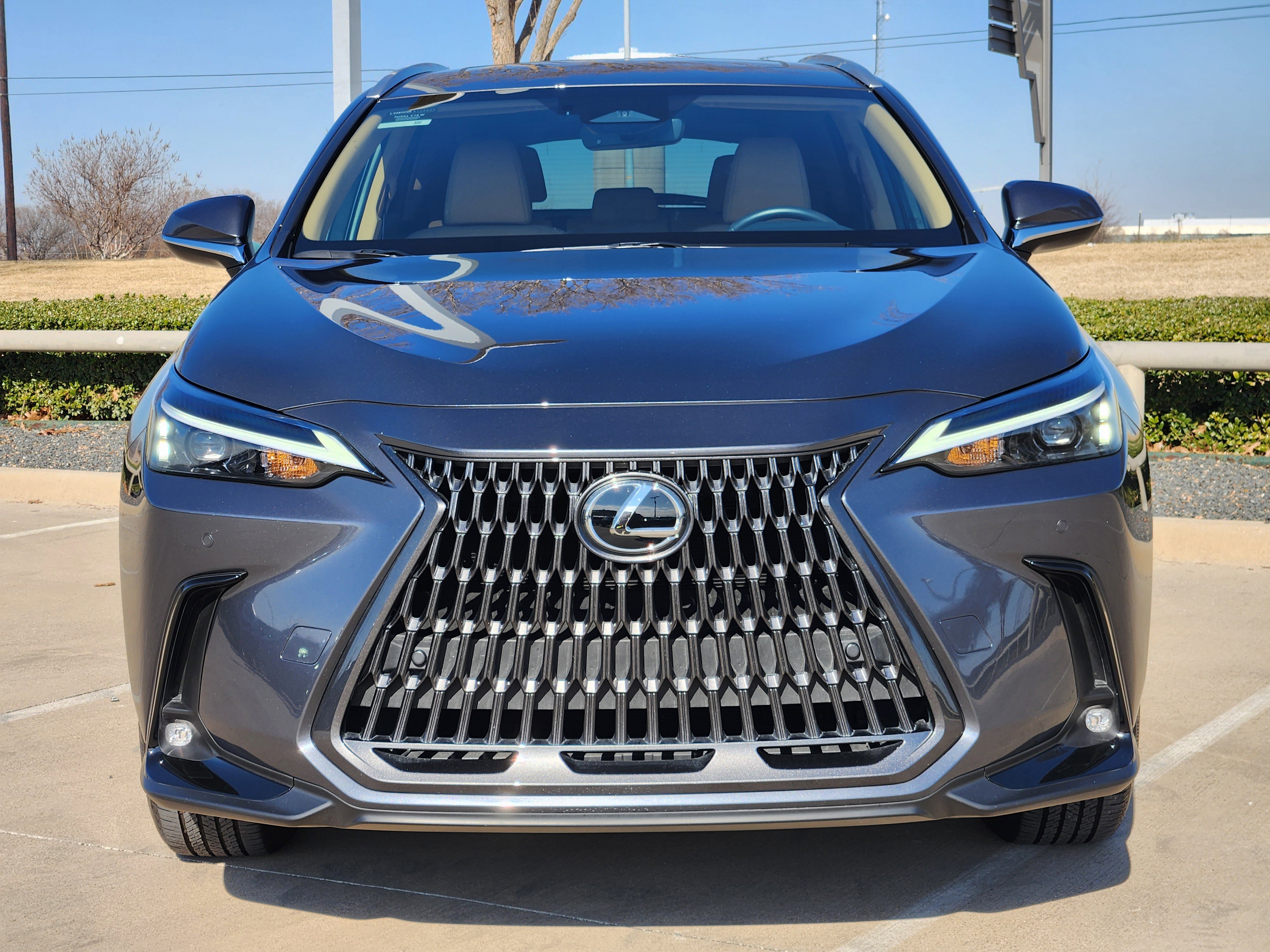 Certified 2025 Lexus NX 250 FWD w/ Premium Package image 8