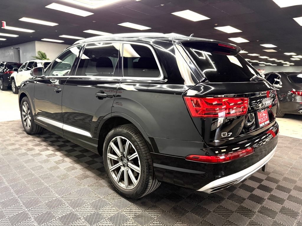 Used 2018 Audi Q7 2.0T Premium Plus w/ Premium Plus Package AWD/4WD image 11