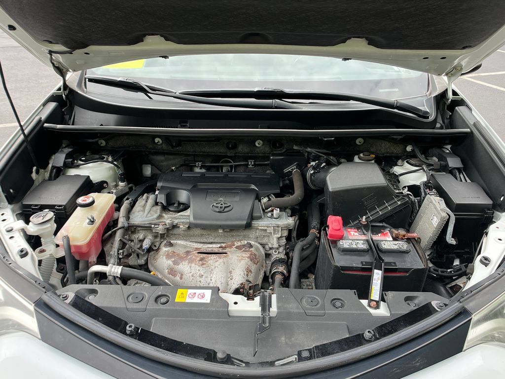 Used 2018 Toyota RAV4 SE w/ Power Extra Value Package AWD/4WD image 21