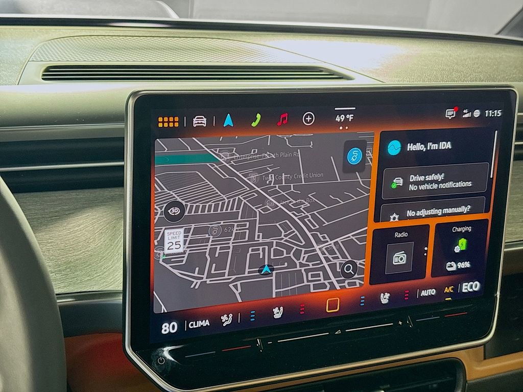 New 2025 Volkswagen ID. Buzz Pro S image 16