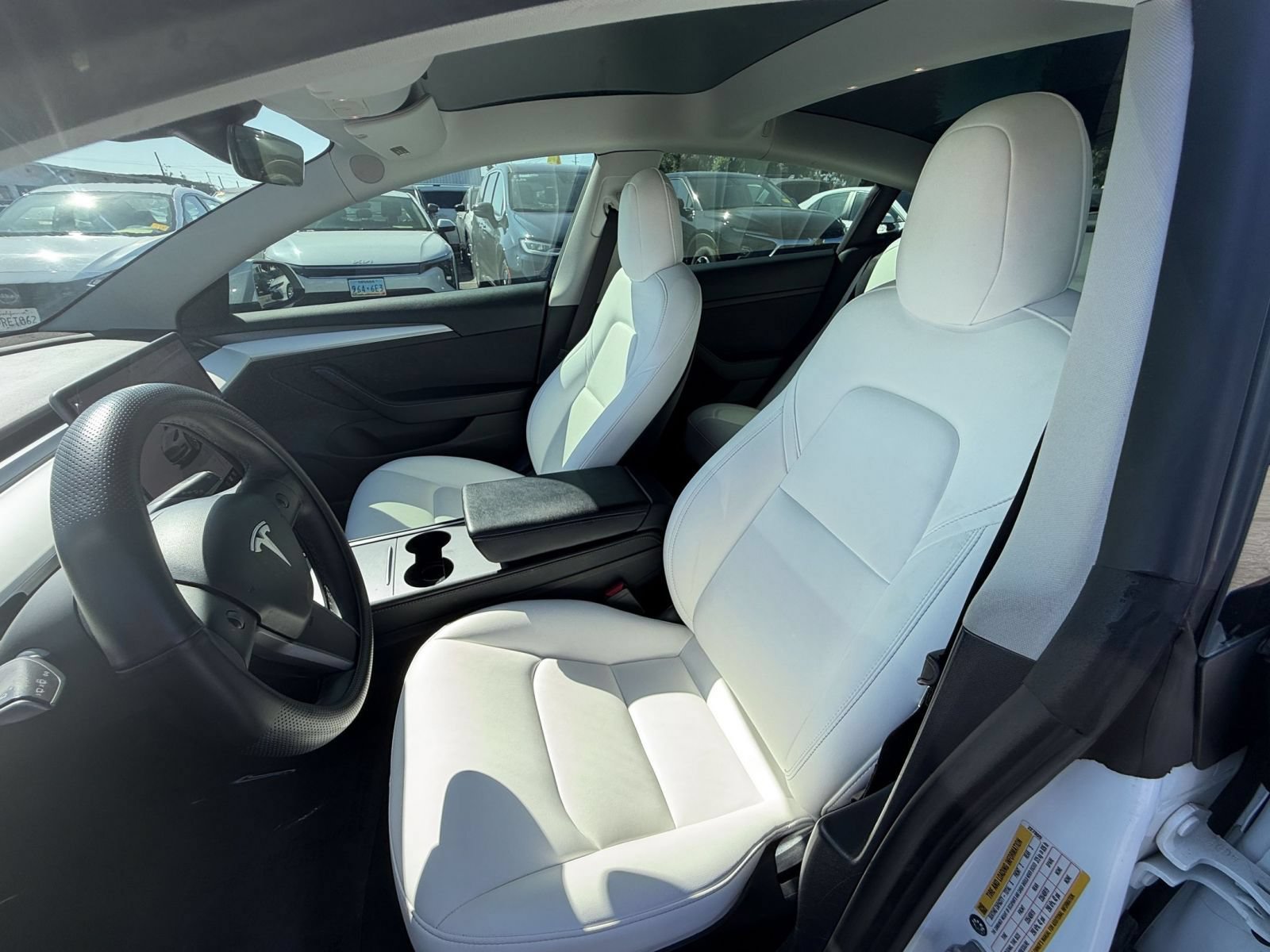 Used 2022 Tesla Model 3 Long Range AWD/4WD image 26