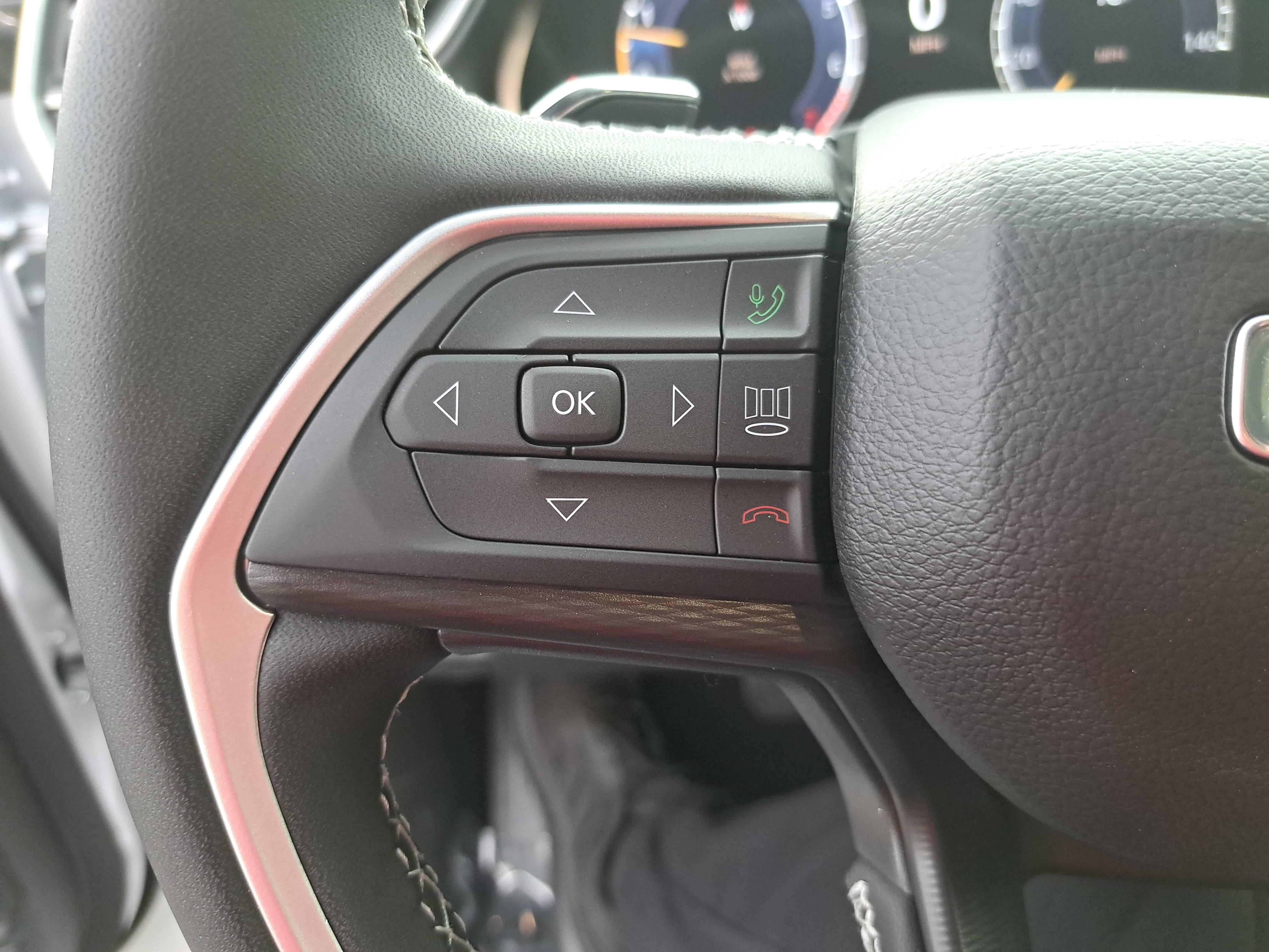 New 2026 Jeep Grand Cherokee Laredo AWD/4WD image 16