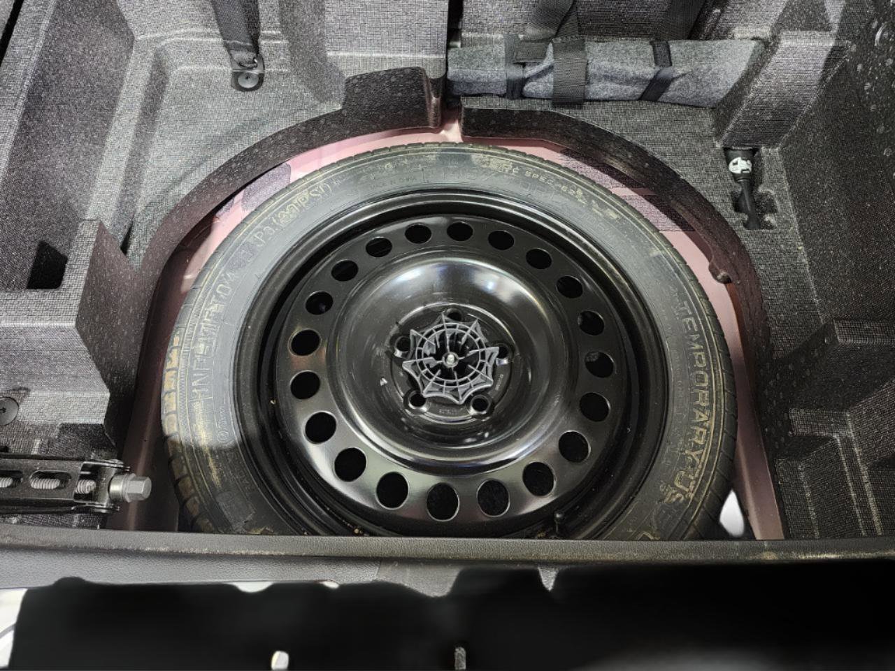 Used 2017 Buick Envision Preferred image 35