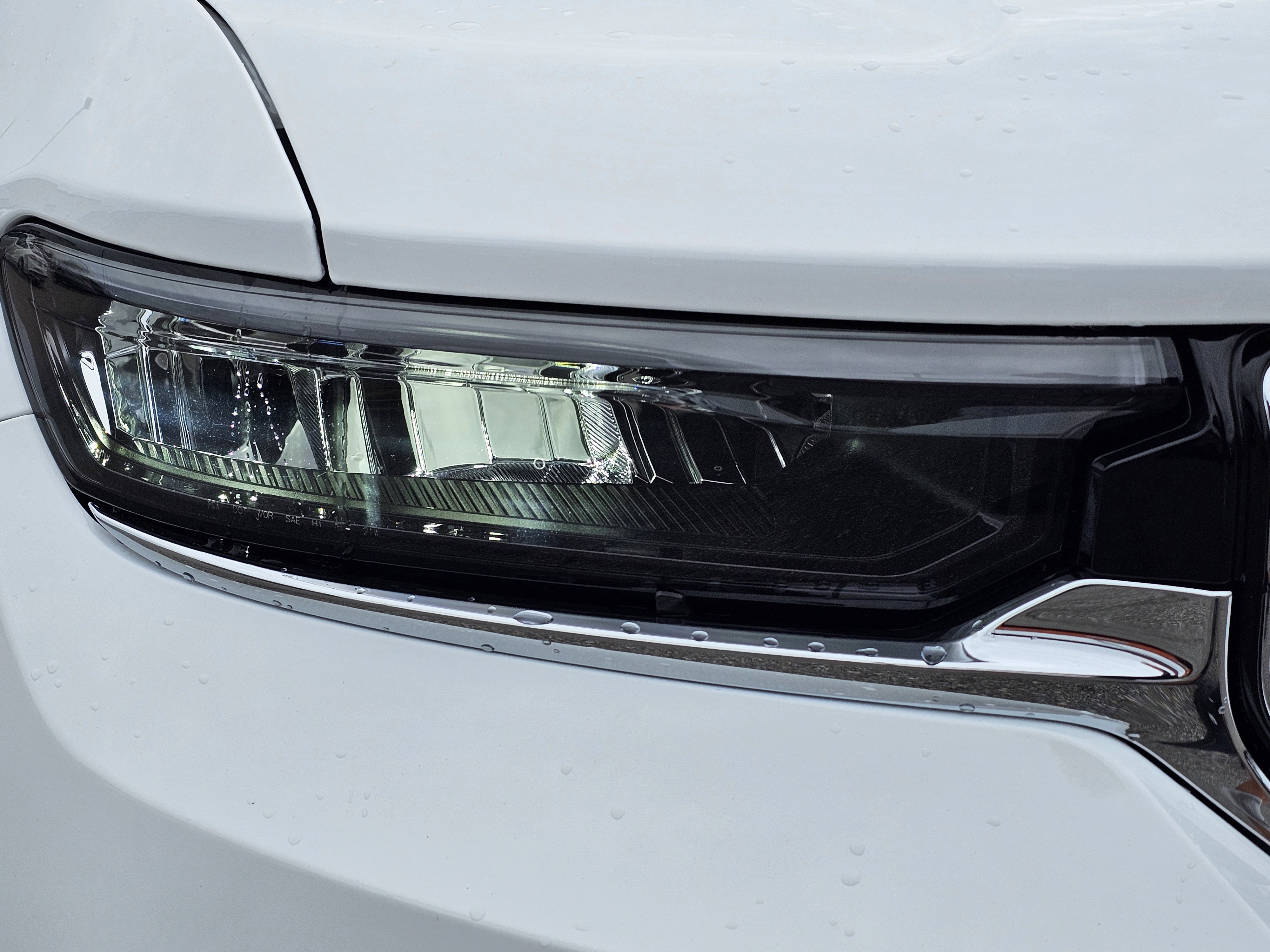 New 2025 Jeep Grand Cherokee Limited w/ Luxury Tech Group II image 4