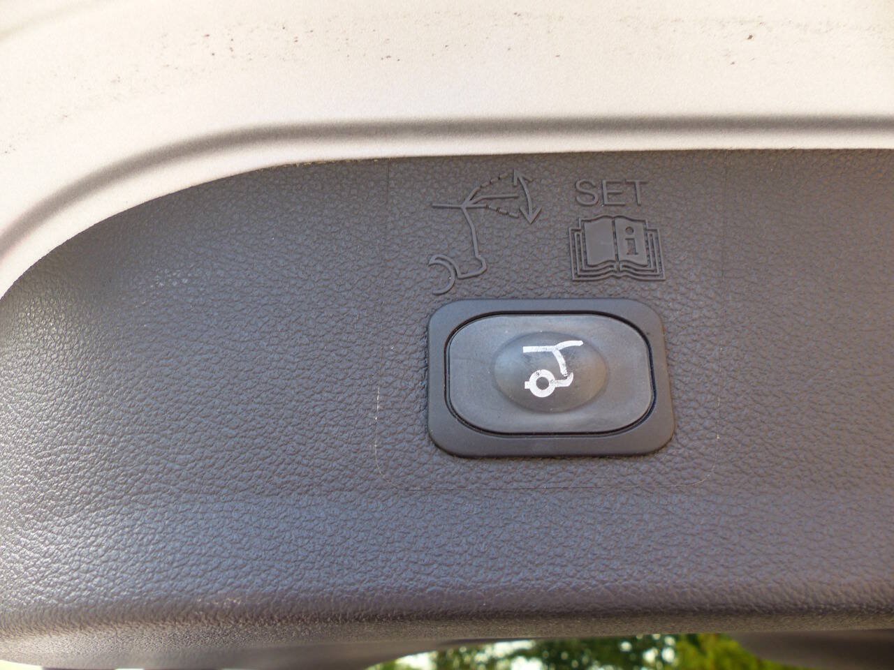 Used 2019 Ford Escape SEL FWD image 44