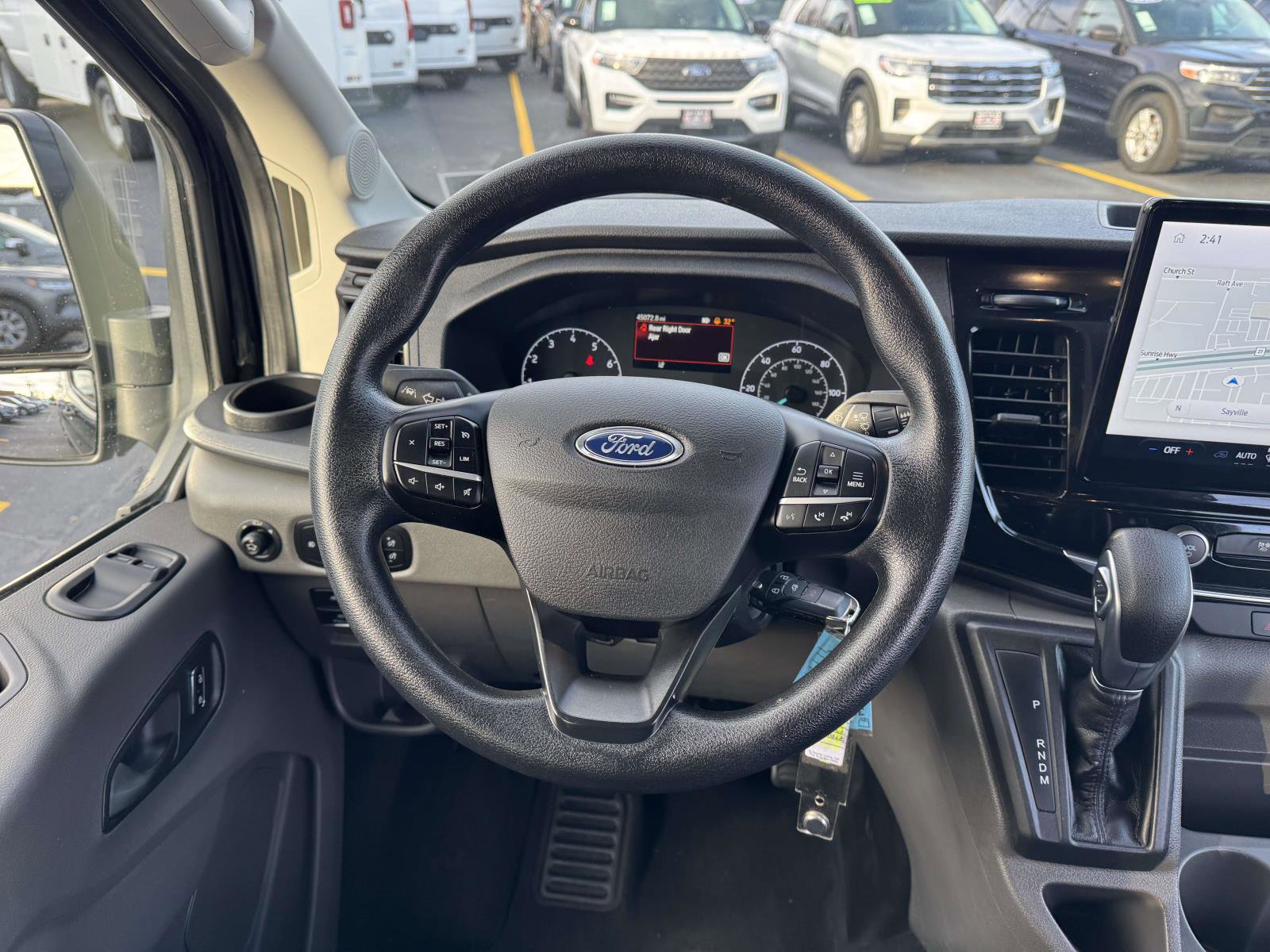 Used 2023 Ford Transit 350 XLT image 14