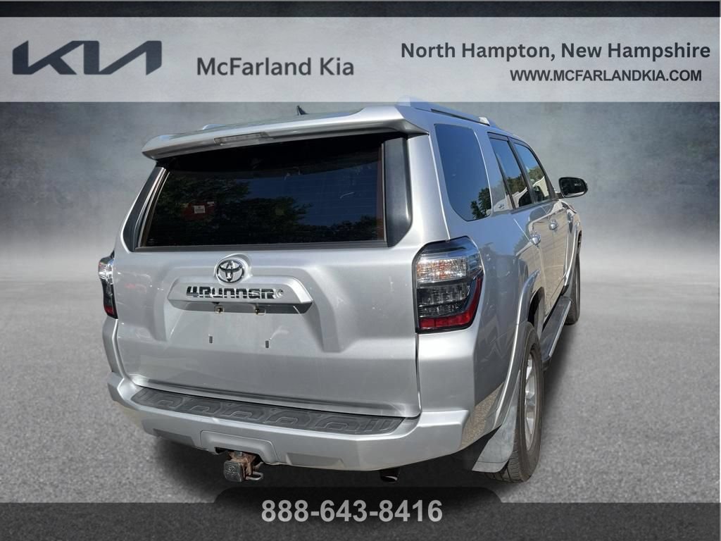 Used 2015 Toyota 4Runner SR5 Premium AWD/4WD image 4