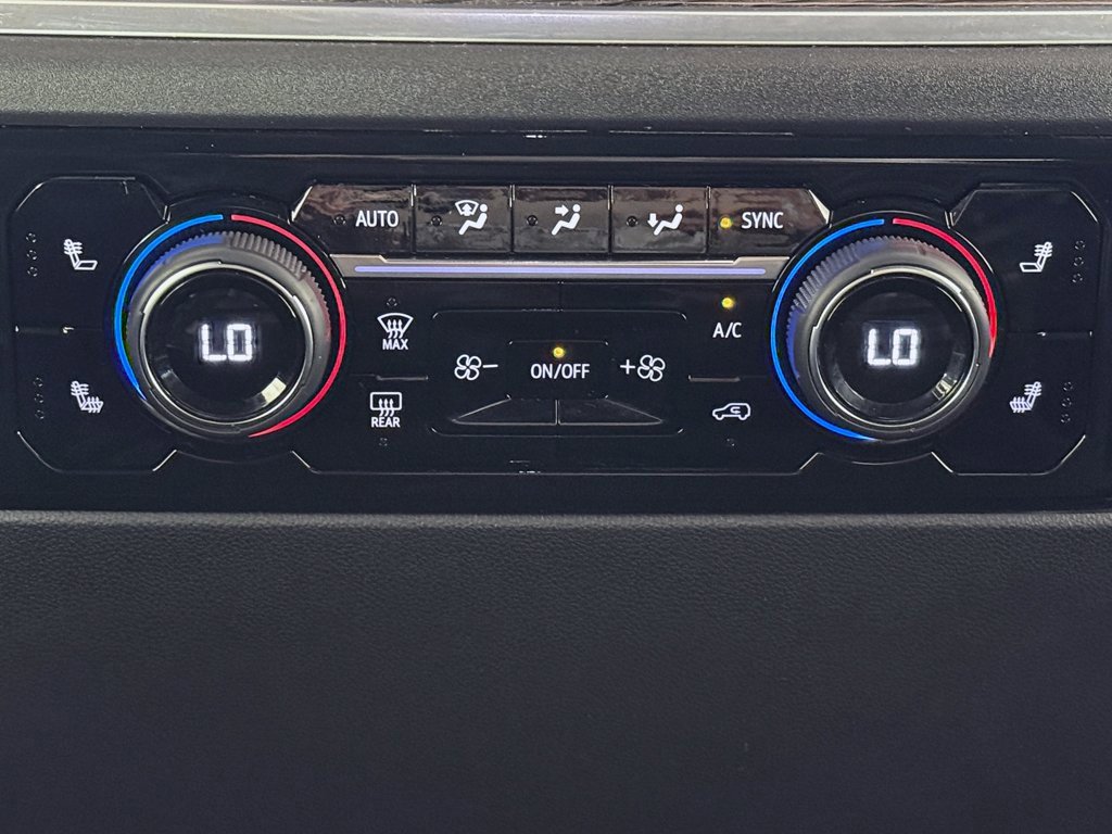 Used 2022 Chevrolet Silverado 1500 LT image 38