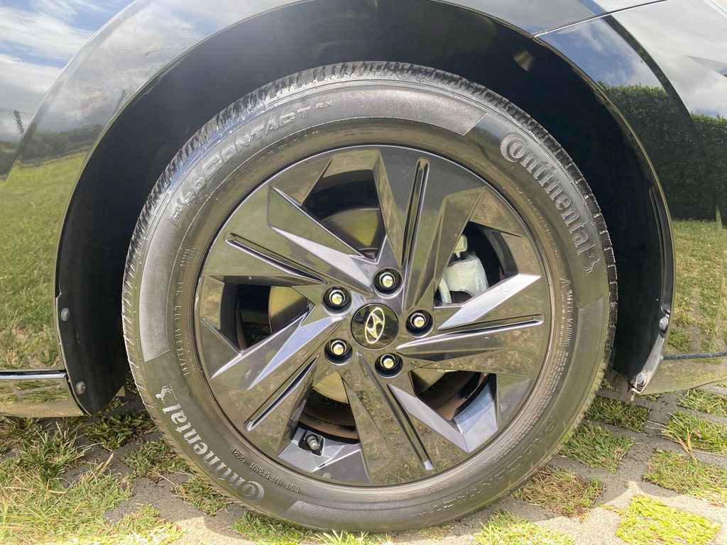 Certified 2022 Hyundai Elantra SEL FWD image 26