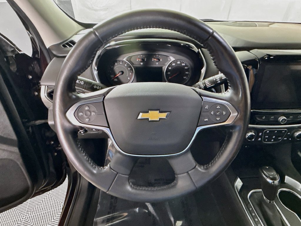 Used 2020 Chevrolet Traverse LT w/ LPO, Floor Liner Package AWD/4WD image 17