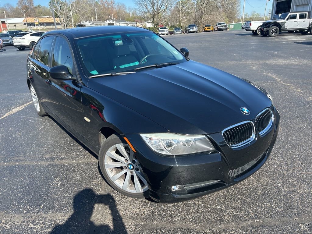 Used 2009 BMW 328i Sedan image 1