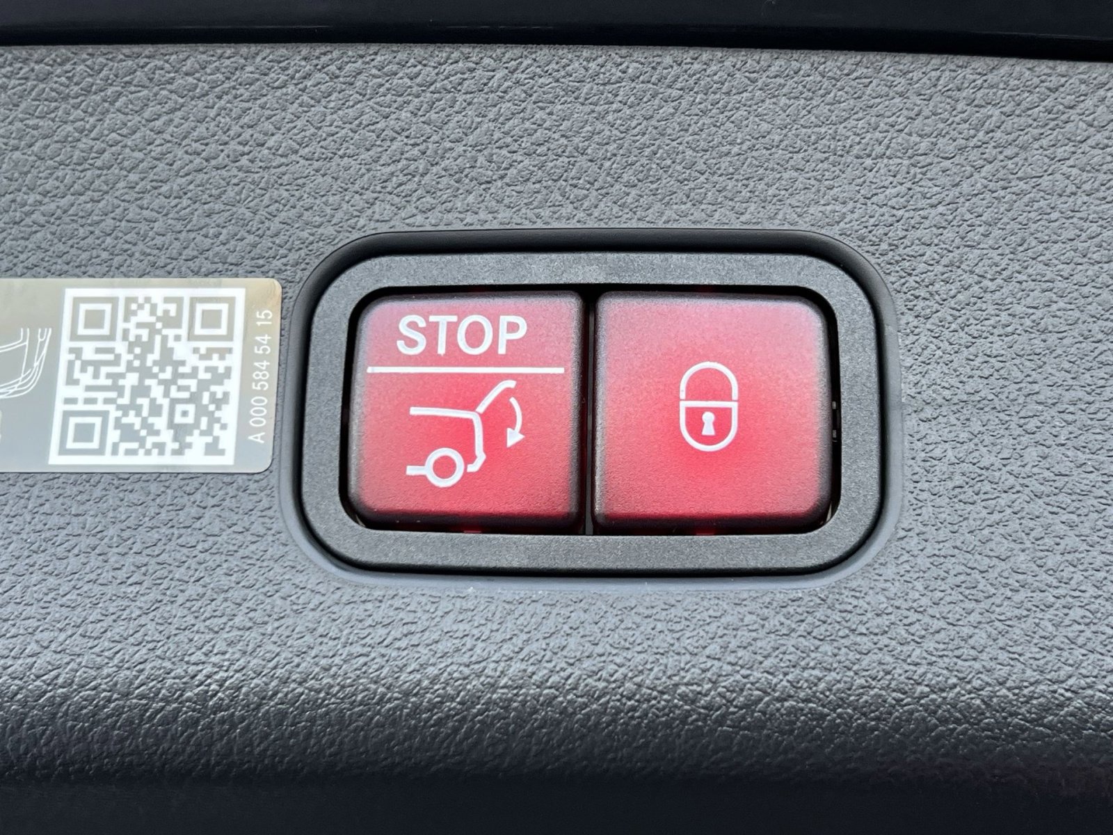 New 2026 Mercedes-Benz GLC 300 4MATIC image 25