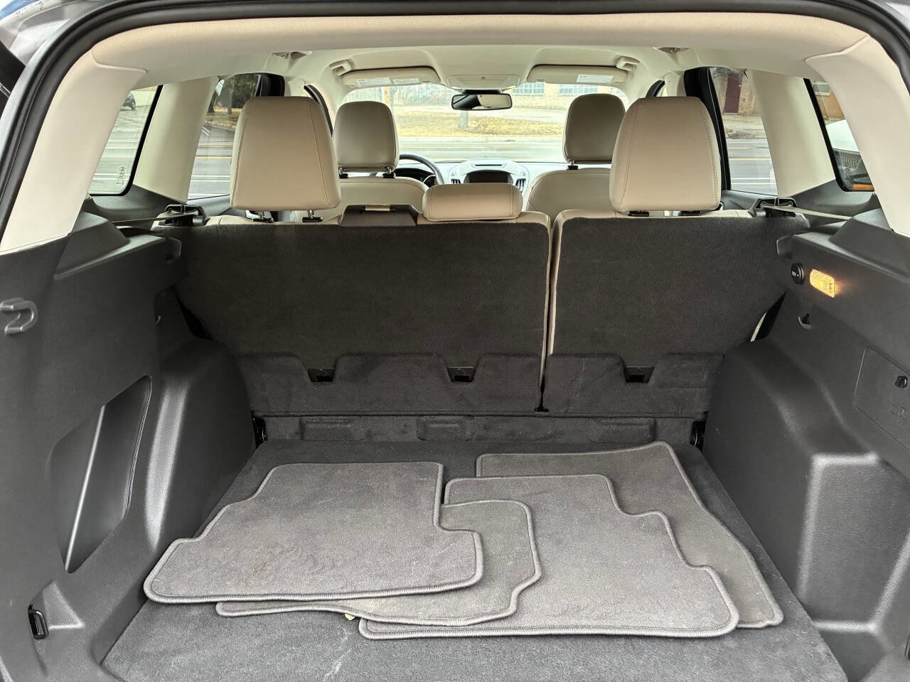 Used 2018 Ford Escape SEL w/ Ford Safe & Smart Package image 28