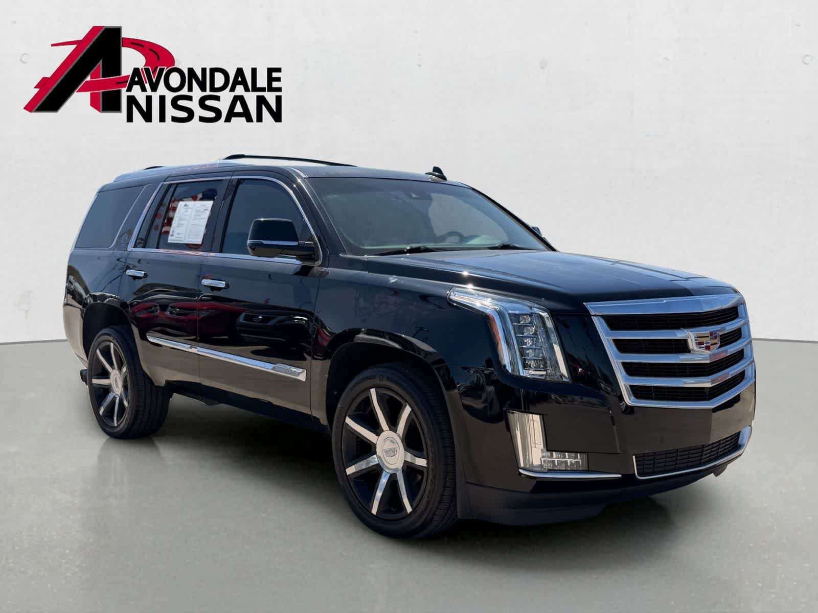 Used 2016 Cadillac Escalade Luxury AWD/4WD image 7