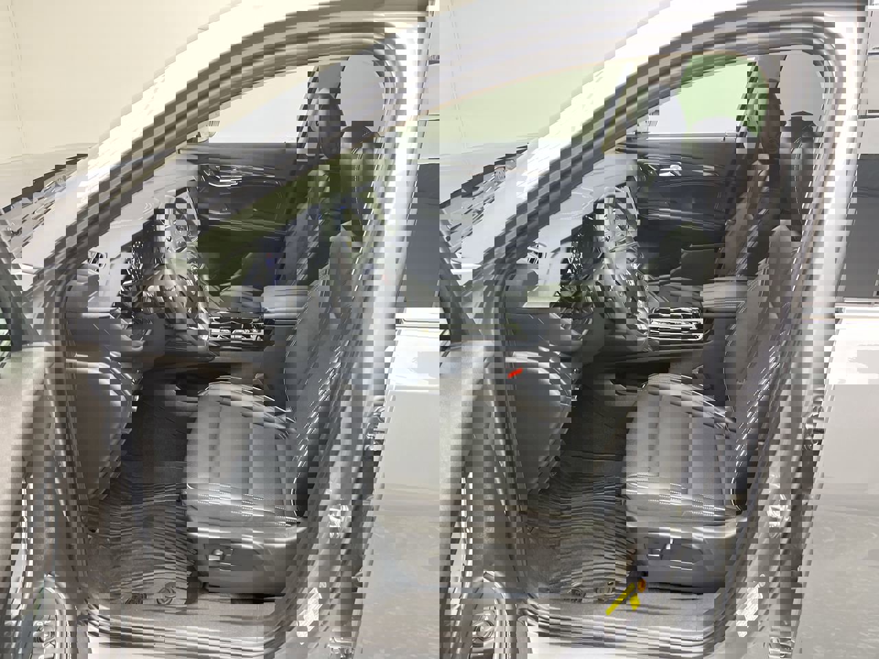 Certified 2022 Buick Envision Essence w/ Technology Package I video 3