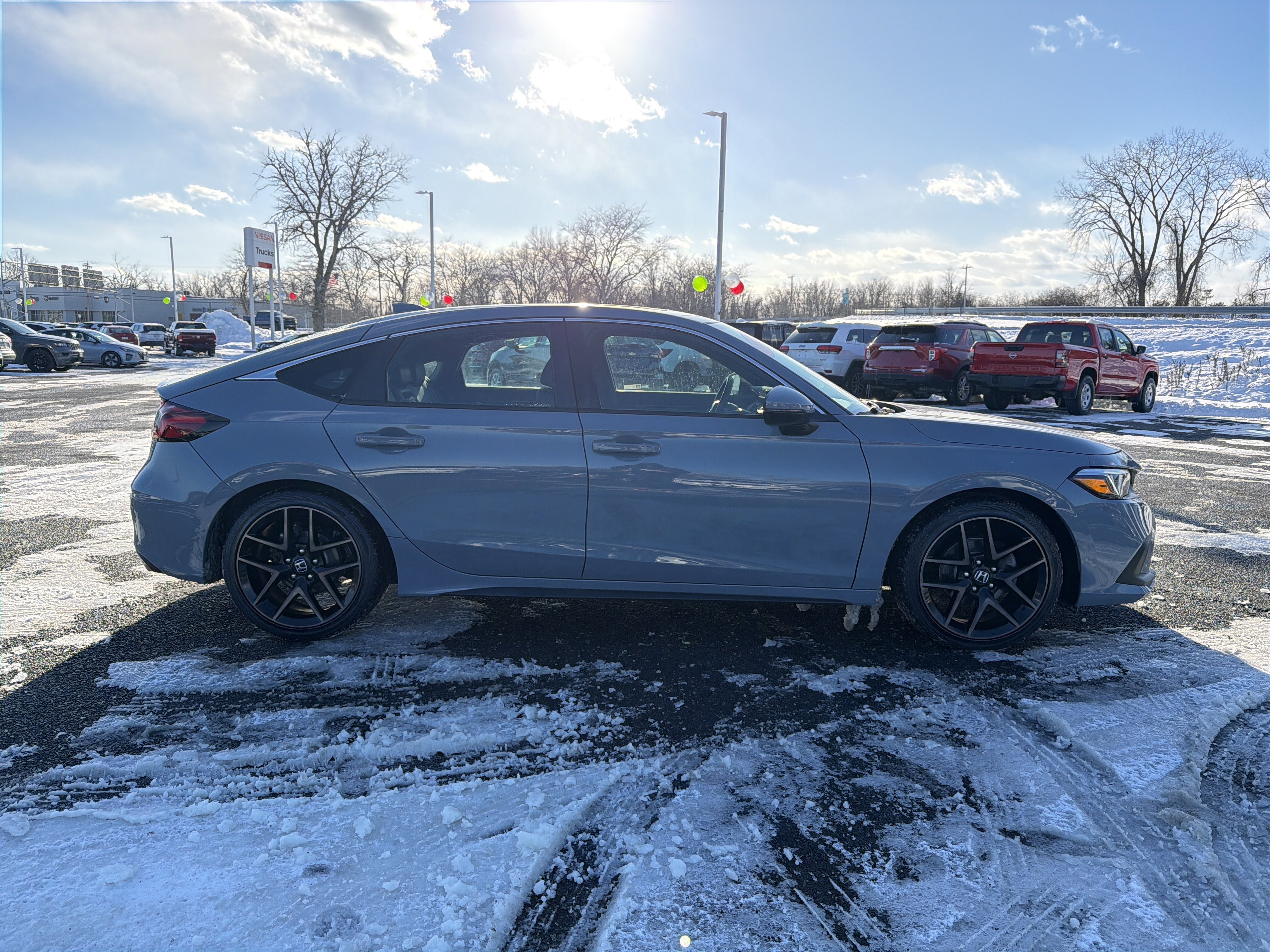 Used 2022 Honda Civic Sport Touring image 4