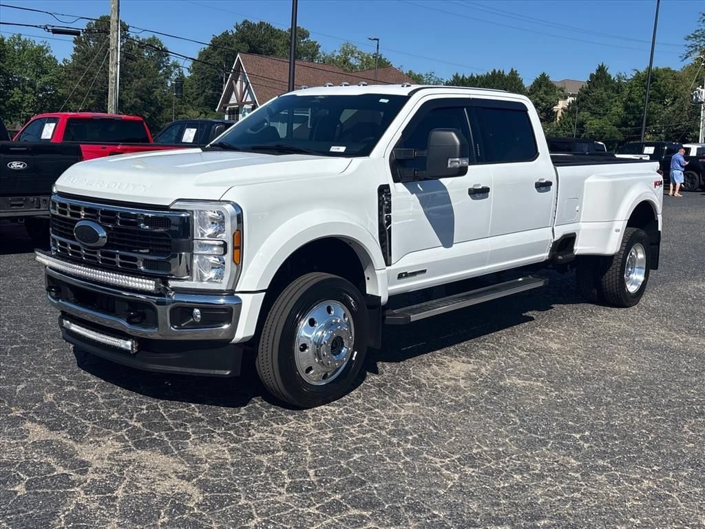 Used 2024 Ford F450 XLT w/ FX4 Off-Road Package AWD/4WD image 3