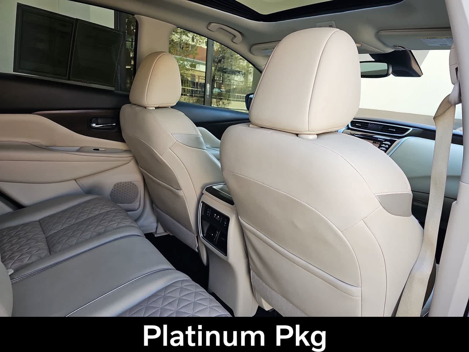 Used 2019 Nissan Murano Platinum AWD/4WD image 16