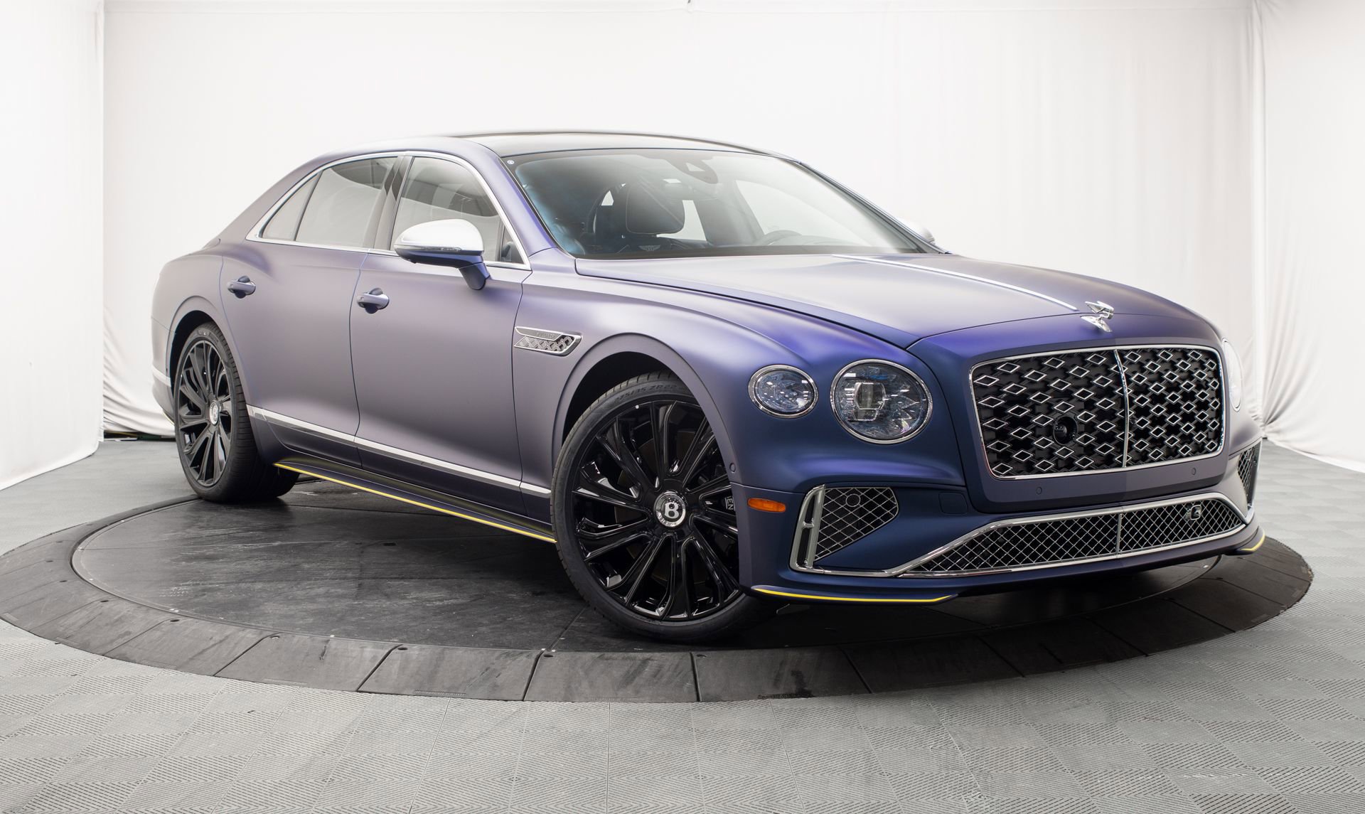 New 2026 Bentley Flying Spur Plug-In Hybrid