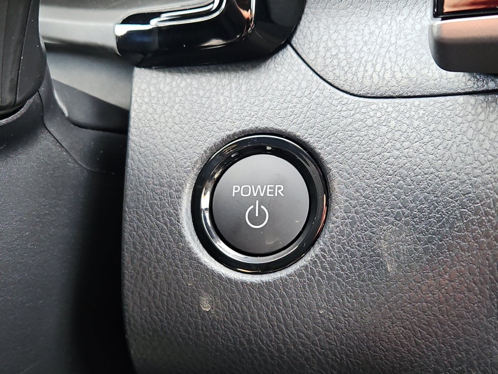 New 2026 Toyota Camry SE FWD image 11