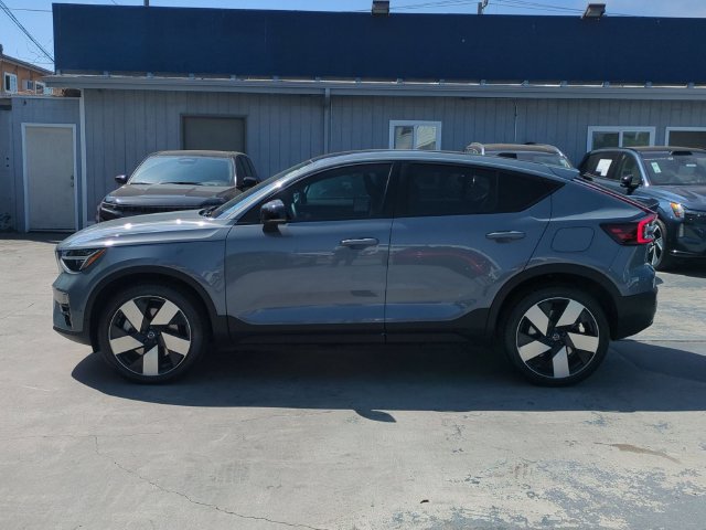 Used 2023 Volvo C40 P8 Recharge Ultimate AWD/4WD image 6