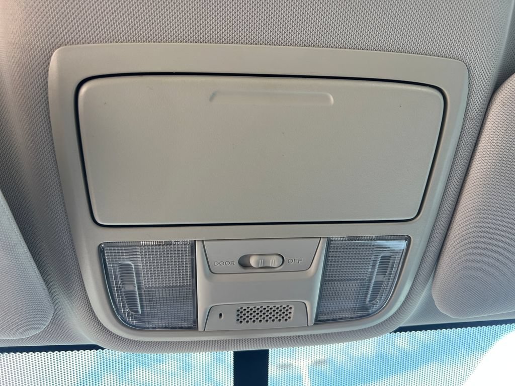 Used 2016 Honda CR-V SE image 23