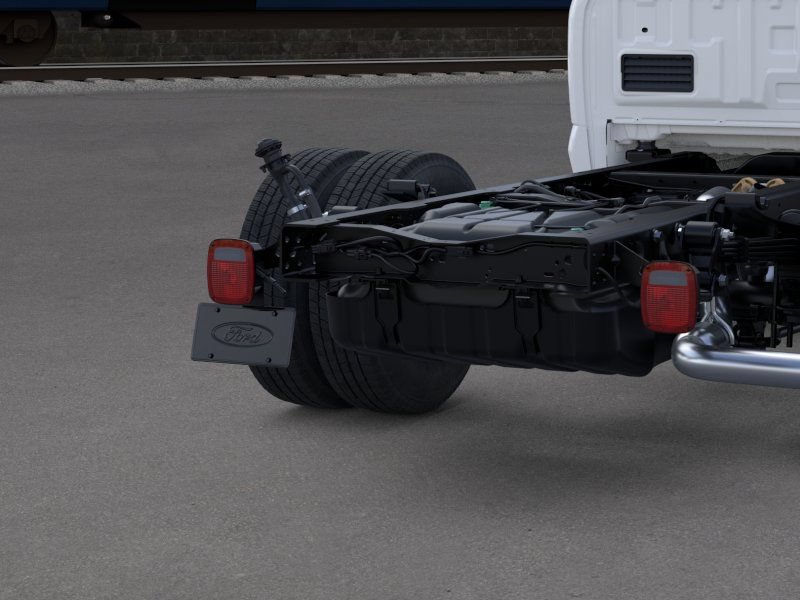 New 2026 Ford F350 XL w/ XL Chrome Package RWD image 22