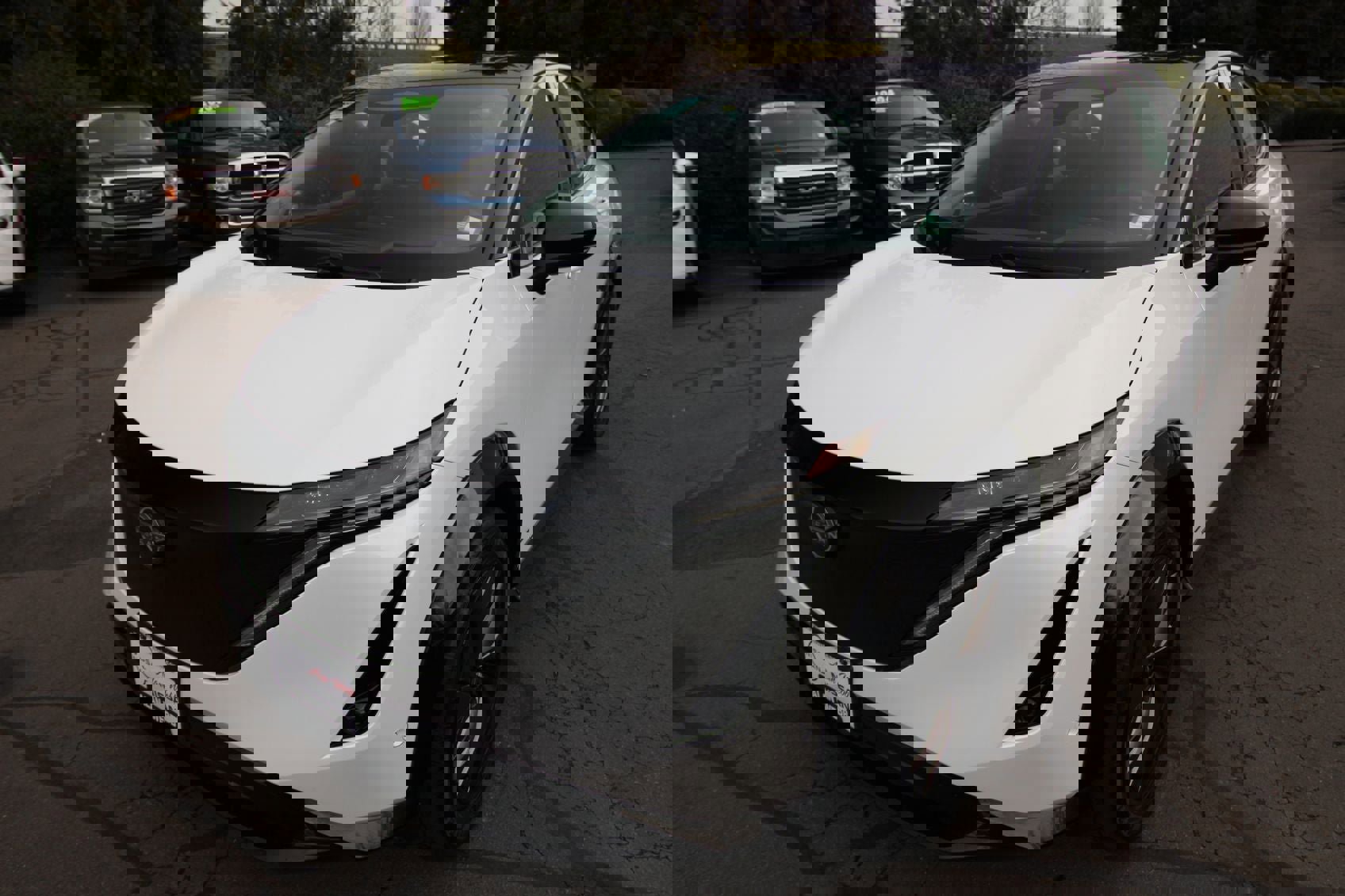 Used 2023 Nissan Ariya FWD image 7