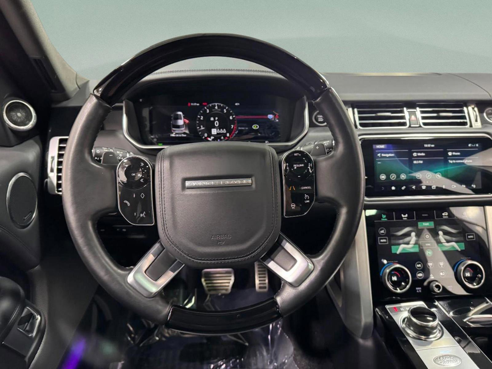 Used 2021 Land Rover Range Rover P525 Westminster Edition image 14