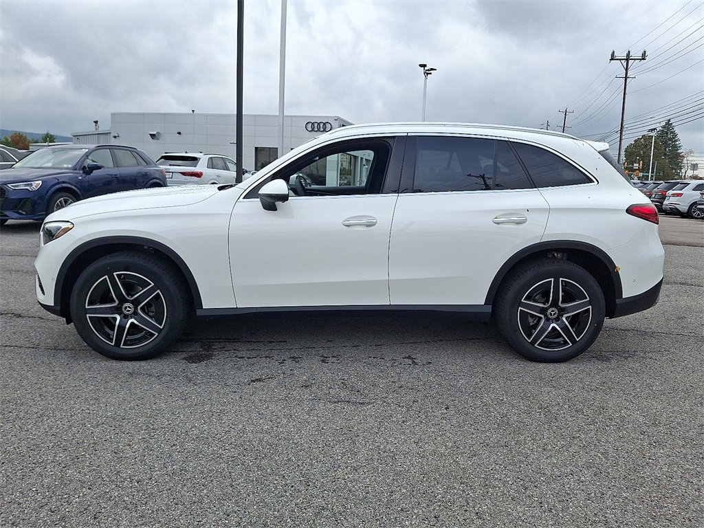 New 2026 Mercedes-Benz GLC 300 4MATIC image 7