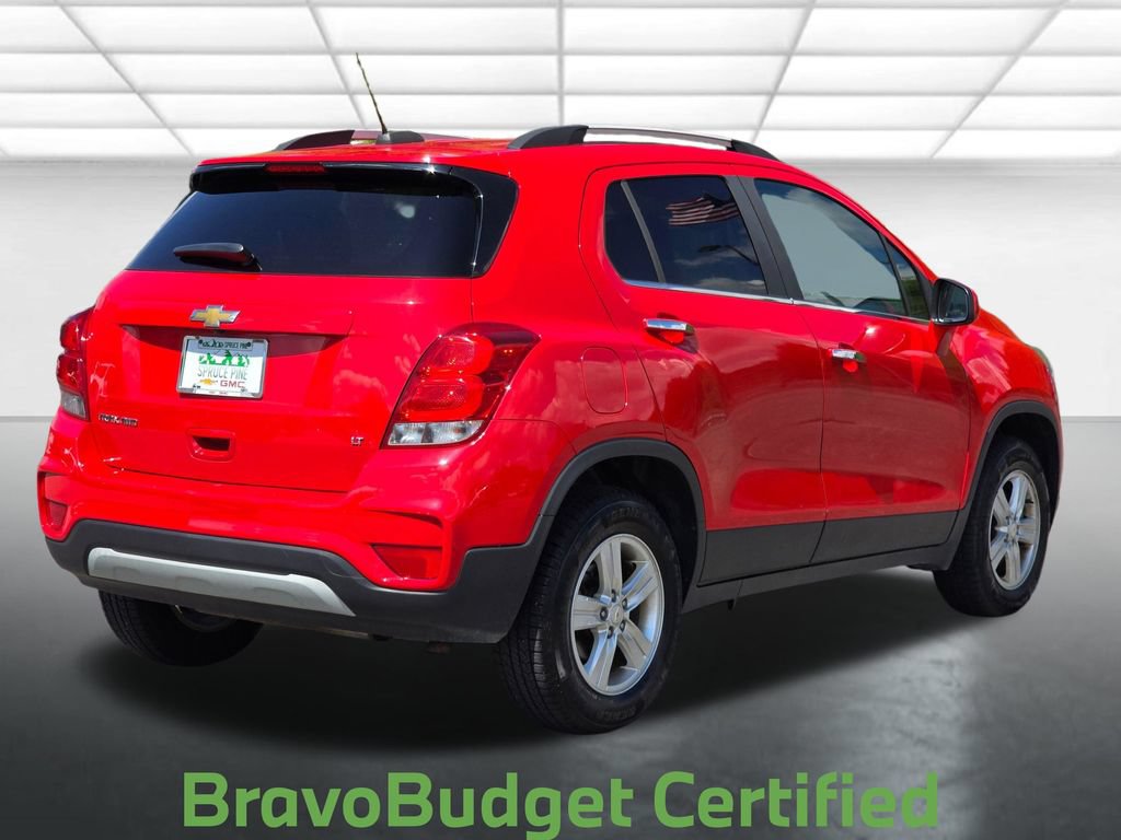 Used 2020 Chevrolet Trax LT w/ Sun & Sound Package AWD/4WD image 16