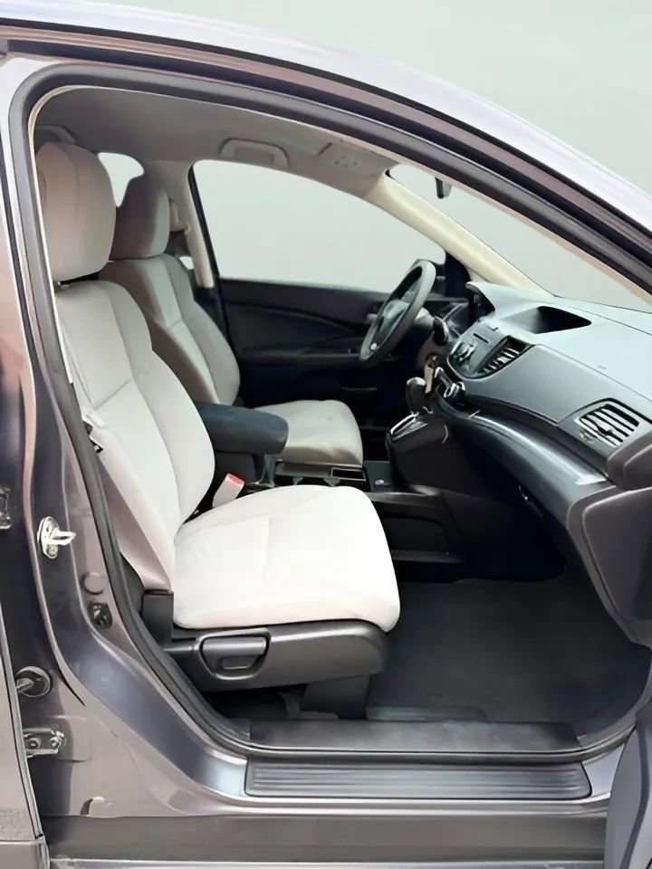 Used 2015 Honda CR-V LX image 22