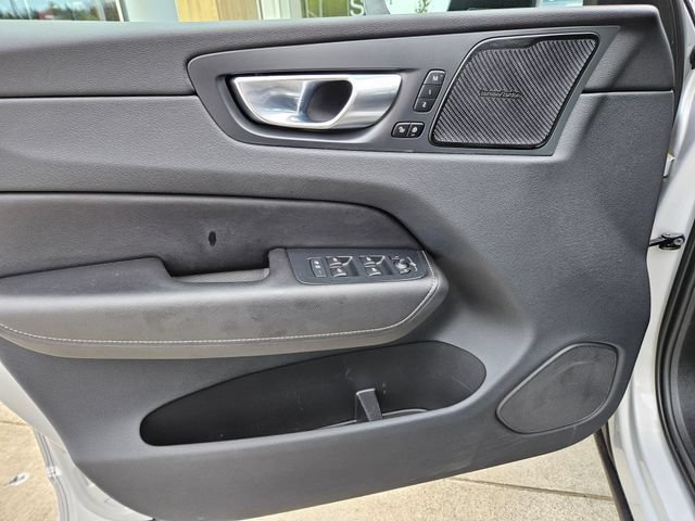 Certified 2023 Volvo XC60 B6 Ultimate w/ Protection Package Premier AWD/4WD image 20