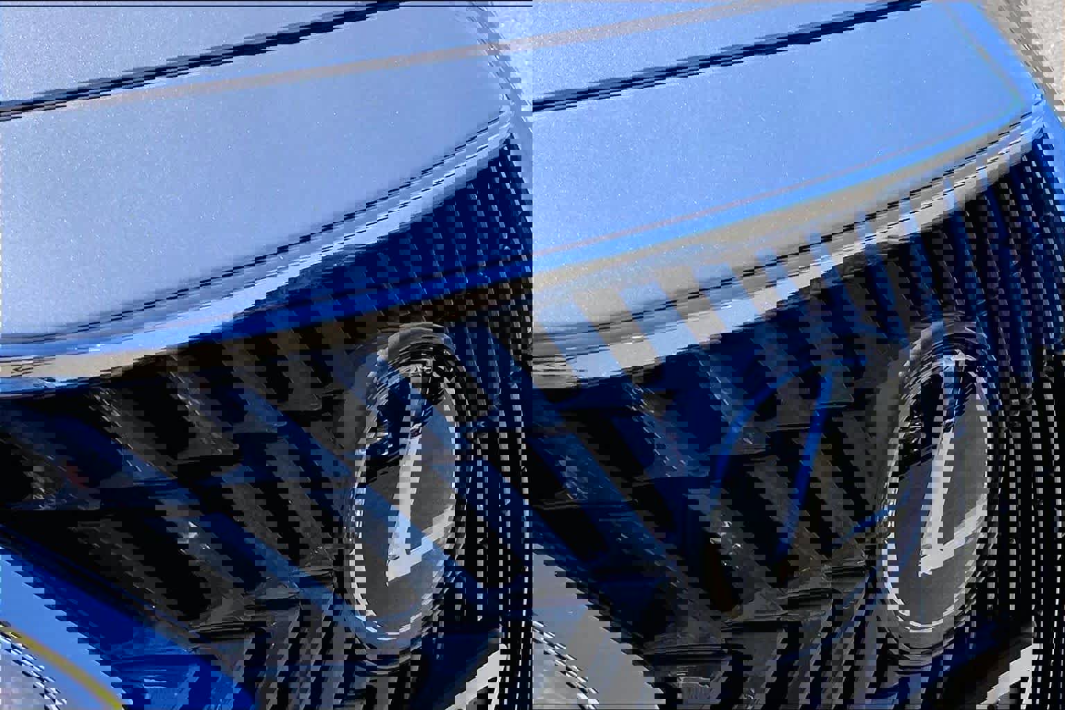 Certified 2025 Lexus ES 350 w/ Premium Package image 30