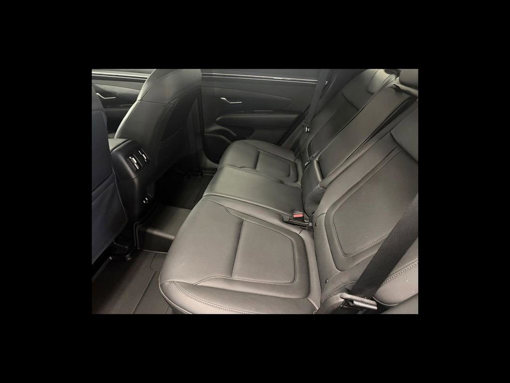 Used 2024 Hyundai Tucson SEL w/ Convenience Package AWD/4WD image 17