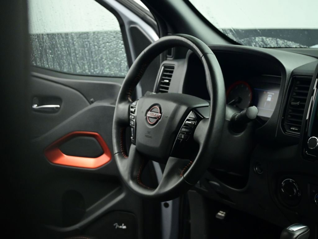 Used 2024 Nissan Frontier PRO-4X w/ Pro Premium Package image 65