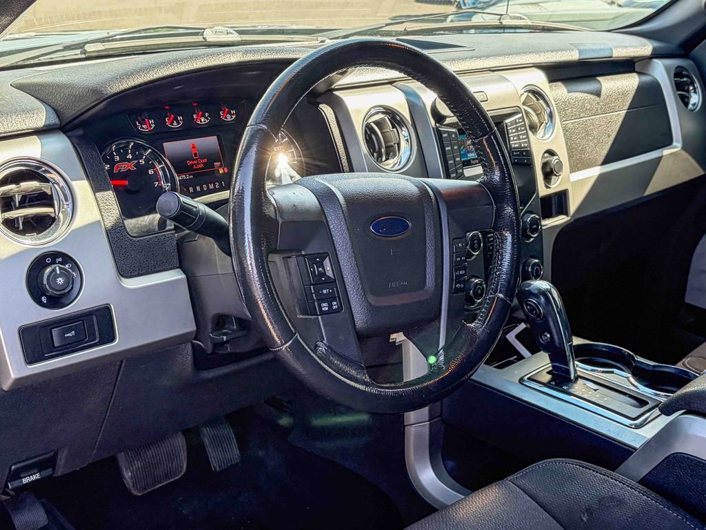 Used 2013 Ford F150 FX4 w/ Mid Equipment Group AWD/4WD image 8