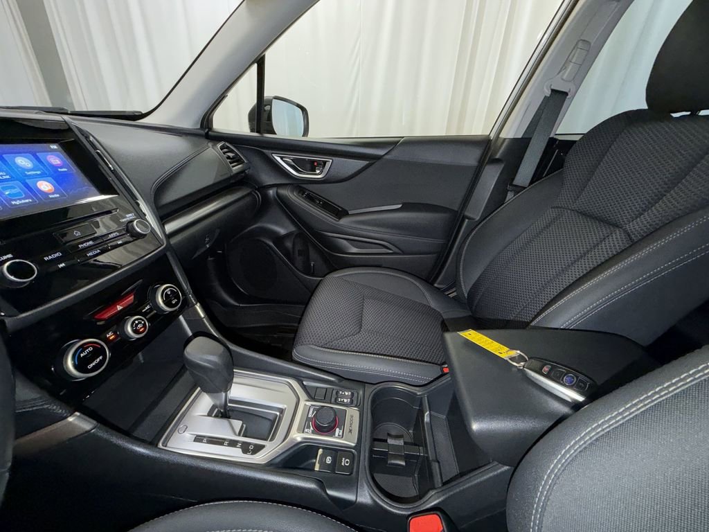 Used 2022 Subaru Forester Premium image 21