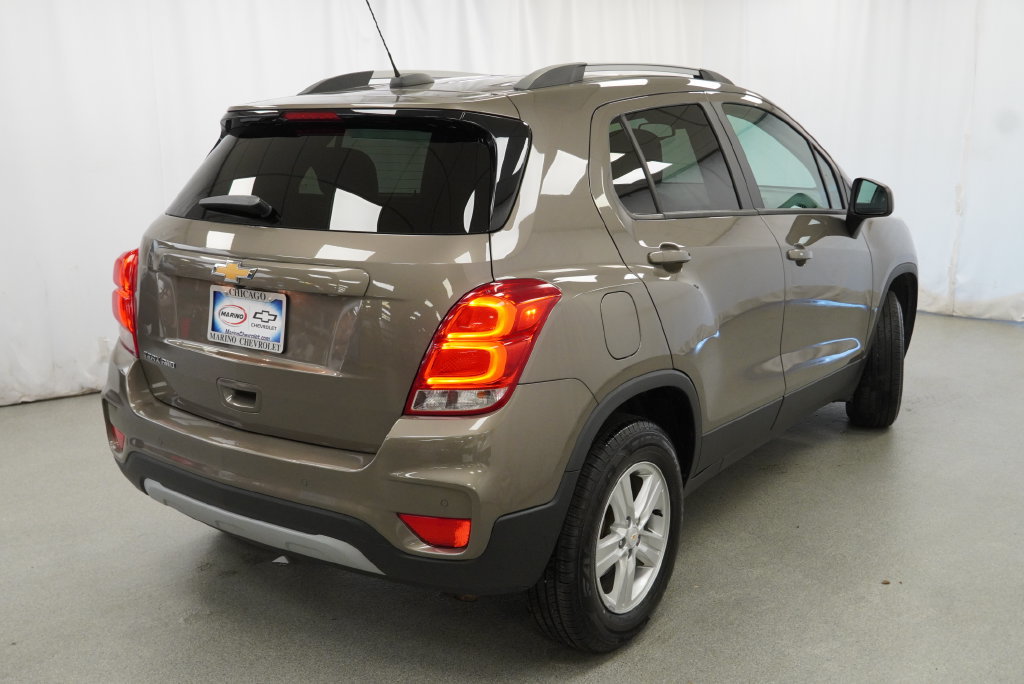Used 2021 Chevrolet Trax LT w/ Driver Confidence Package AWD/4WD image 14