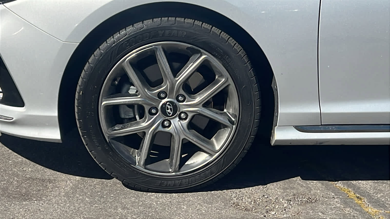 Used 2019 Hyundai Sonata Limited w/ Cargo Package image 9