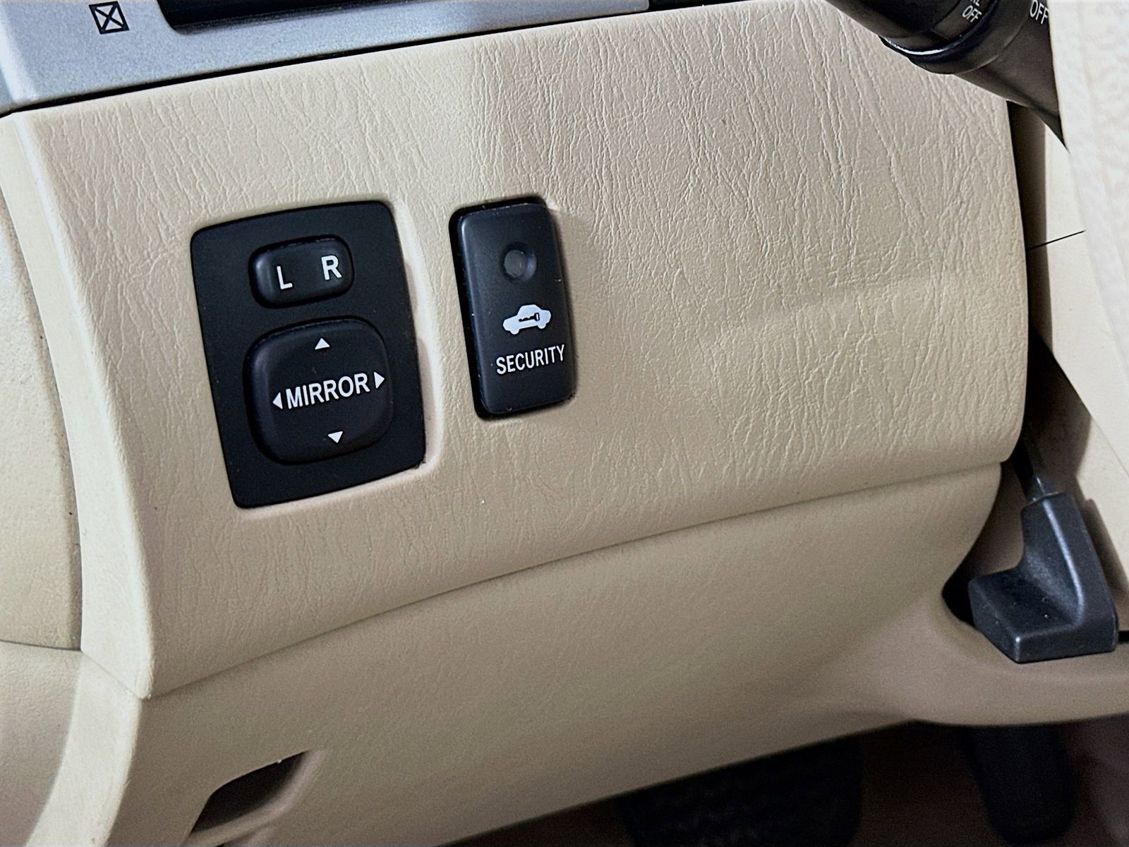 Used 2006 Toyota Solara SE image 11