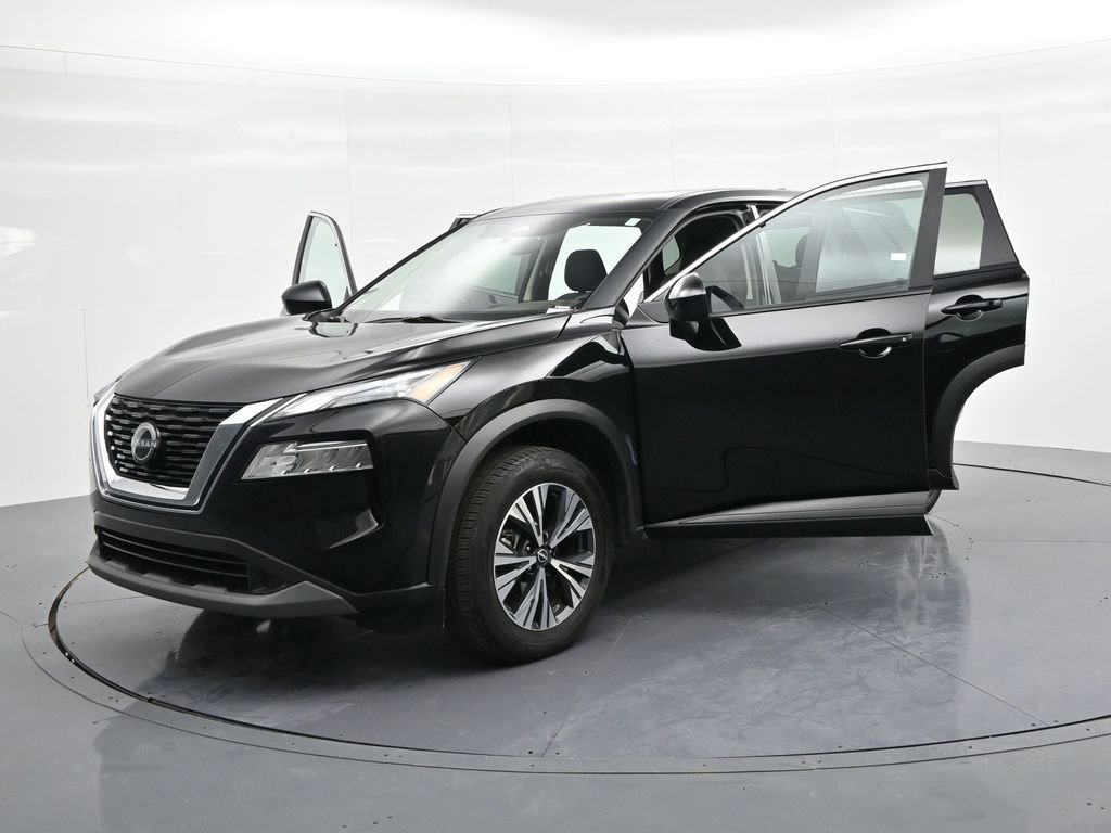 Used 2023 Nissan Rogue SV image 27