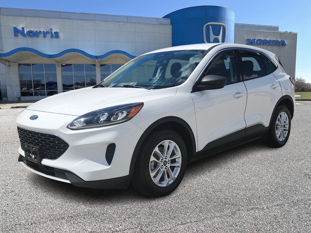 Used 2022 Ford Escape SE w/ Convenience Package FWD image 2