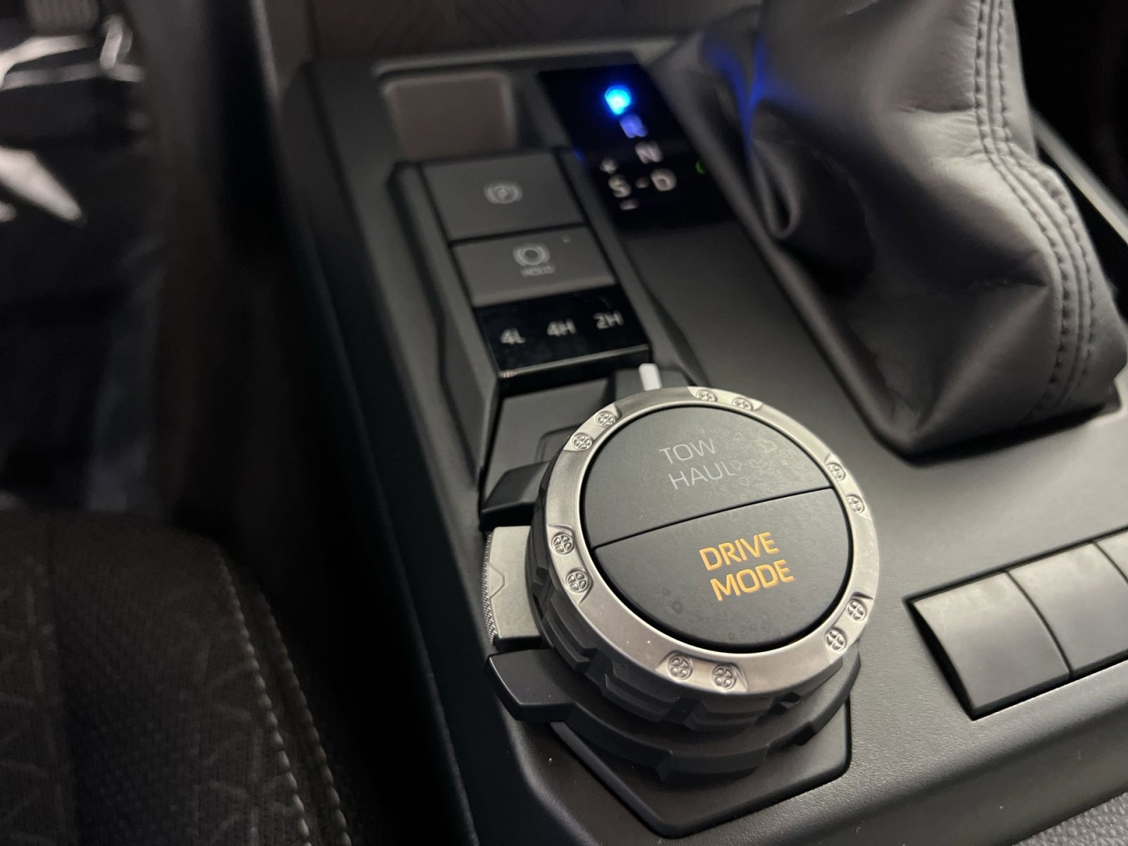 Used 2025 Toyota 4Runner SR5 image 31